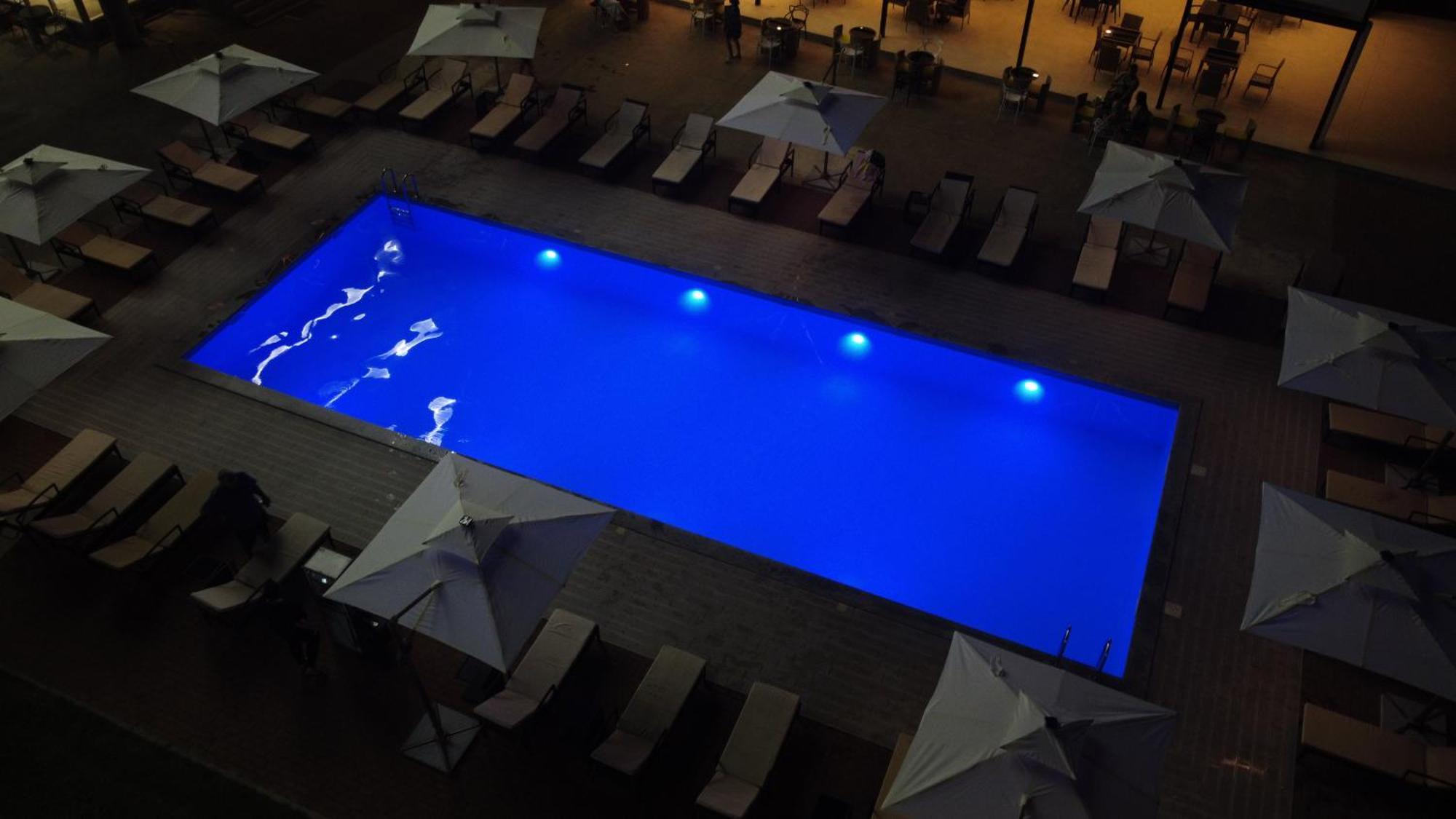 Hotel Nobilis Hall 코불레티 외부 사진