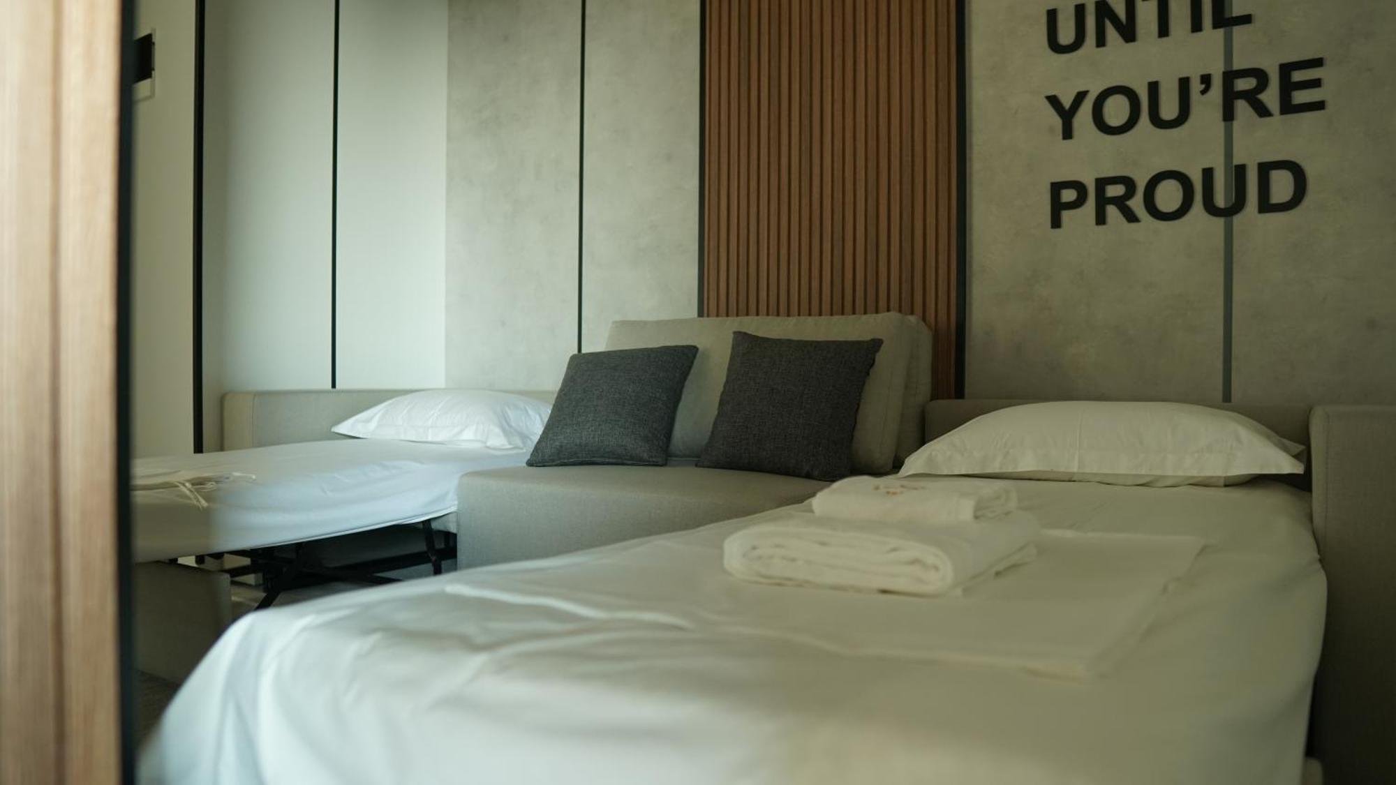 Hotel Nobilis Hall 코불레티 외부 사진